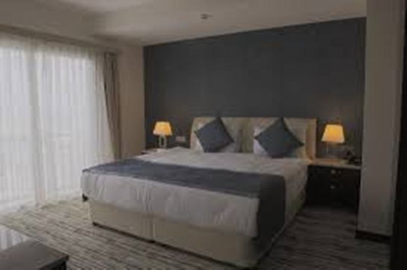 Отель Port View 3*