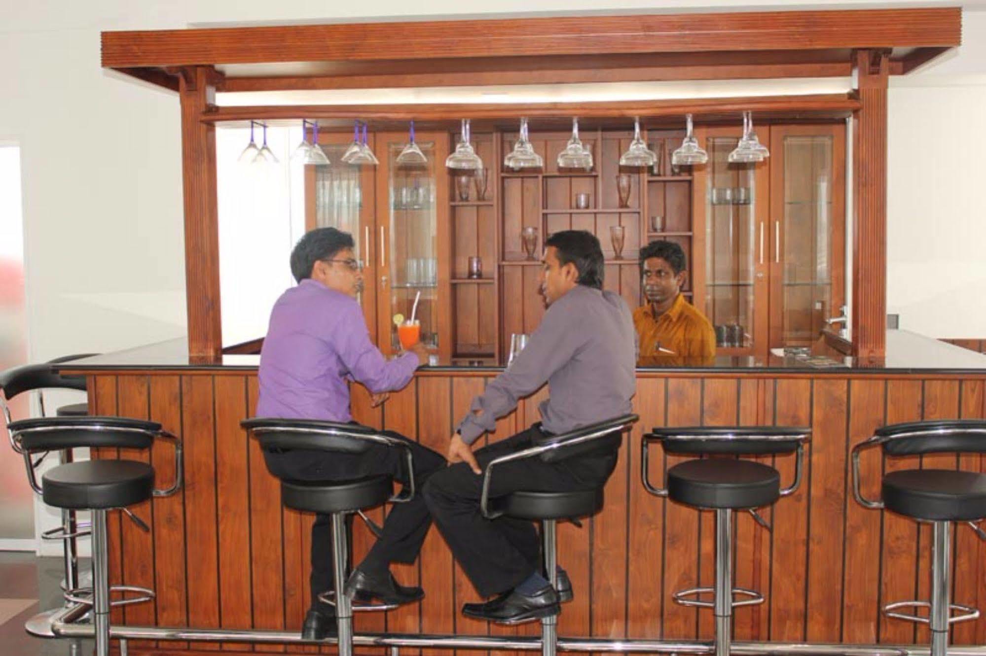 Port View Hotel 3*